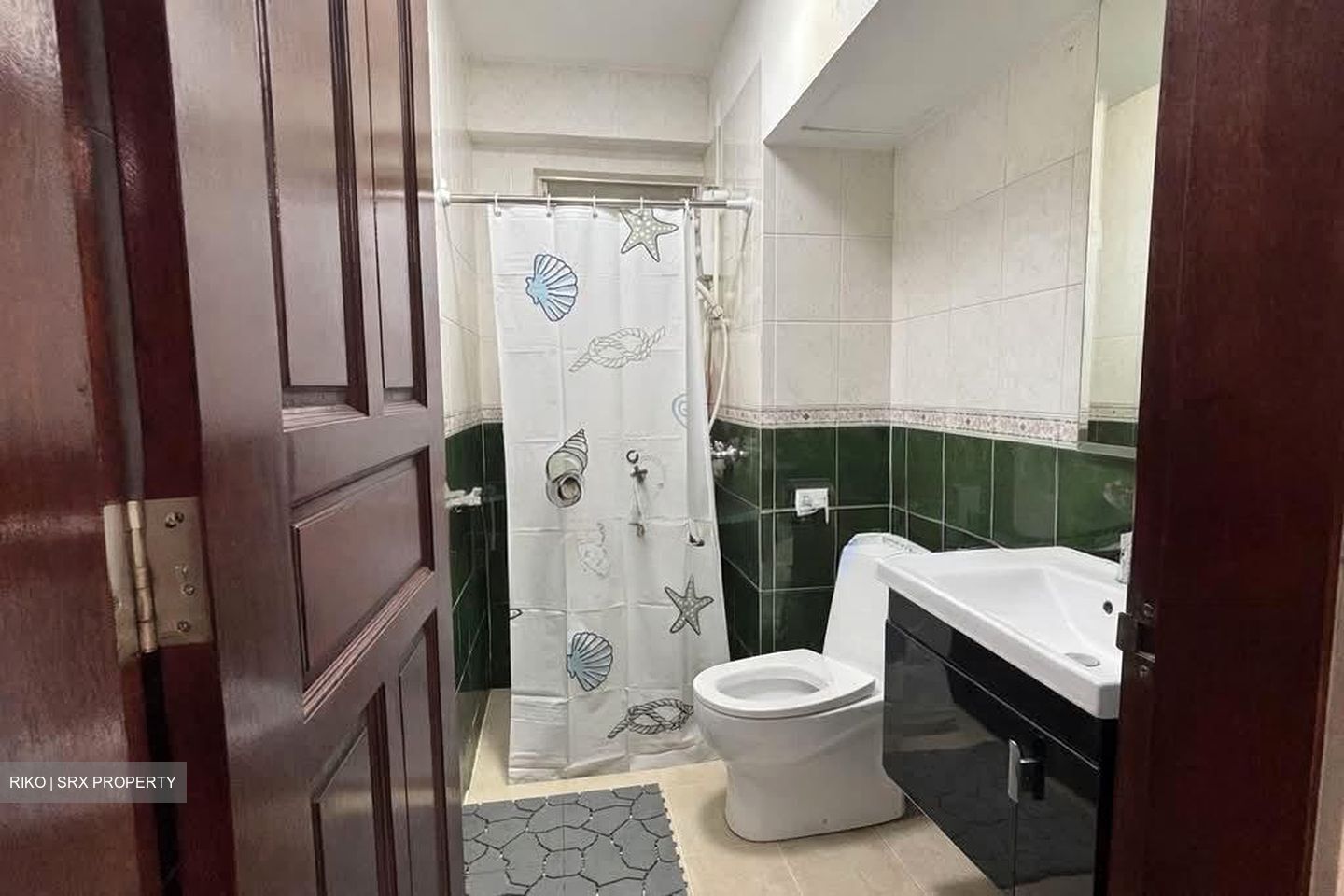 Melville Park (D18), Condominium #563949861